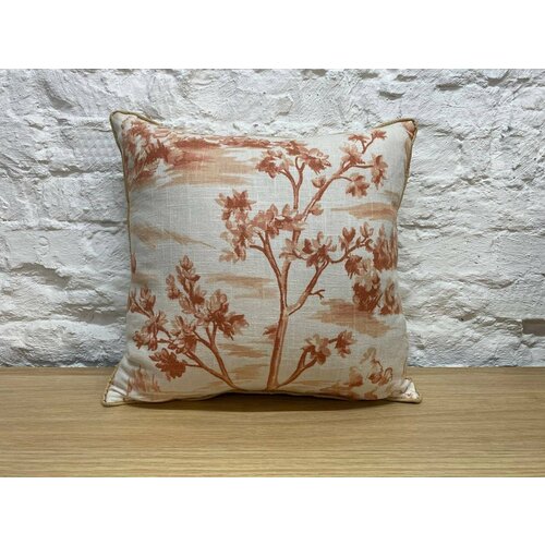 Декоративная подушка 