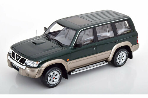 Nissan patrol gr Y61 1998 green metallic silvergrey