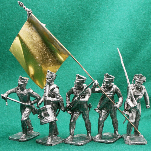 Набор оловянных солдатиков 54 мм Пехотный полк Россия 1812 г набор оловянных солдатиков 54 мм ингерманландский пехотный полк россия 1812 г