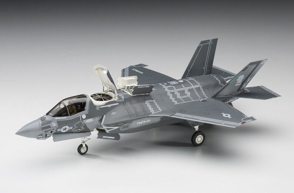 Картинки Истребитель ВМС США F-35 LIGHTNING II (B Version) "U.S.MARINE" (1/72) 01576 Hasegawa H-E46