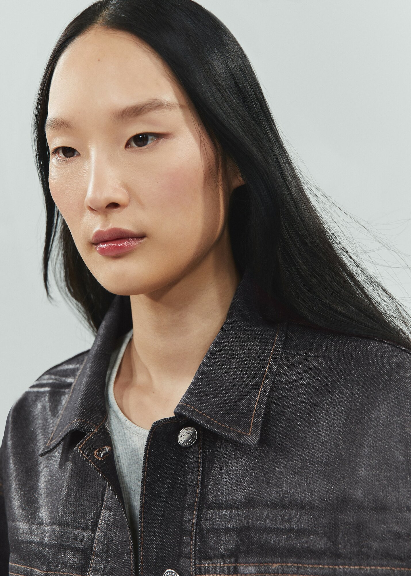 Куртка джинсовая MANGO, размер 20, серый — фото 1