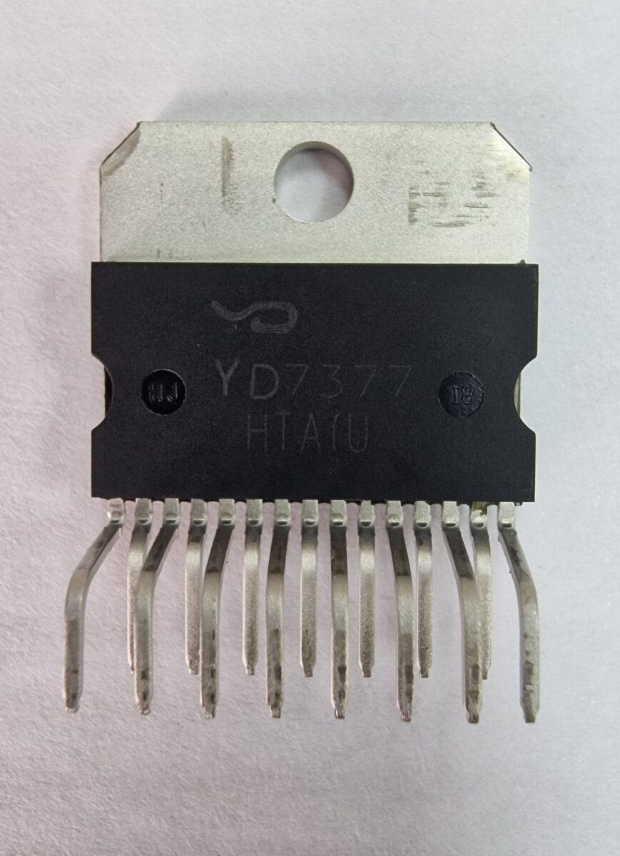 Микросхема TDA7377