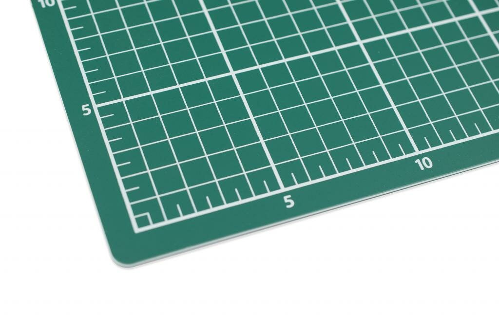 Коврик раскройный двухсторонний Aurora AU-A4, 30×22 см.