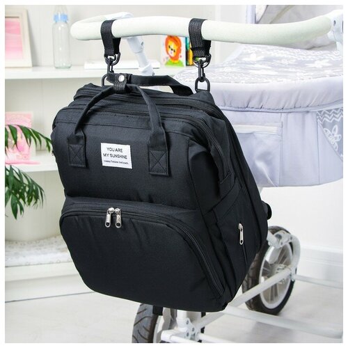 фото Сумка-рюкзак с пеленальным ковриком, цвет черный