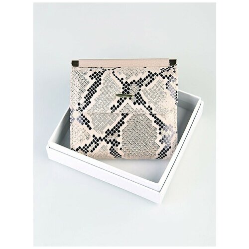 фото Женский кошелёк из натуральной кожи insigma