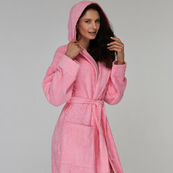 Женский розовый махровый халат с капюшоном 44