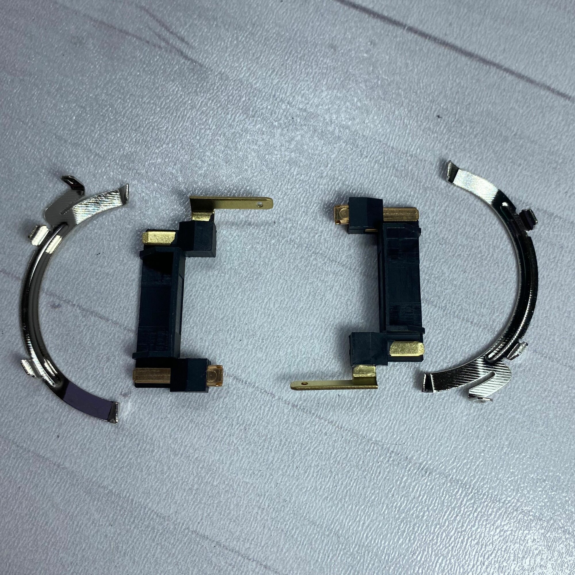 фото Набор контактов щеткодержателя и статора для бош 2-26, 2-28 Интерскол 26/800 и др.