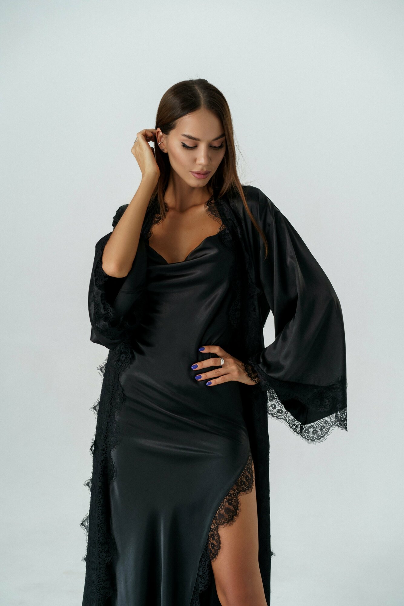 Женская ночная сорочка с кружевом, черная, M - фотография № 7