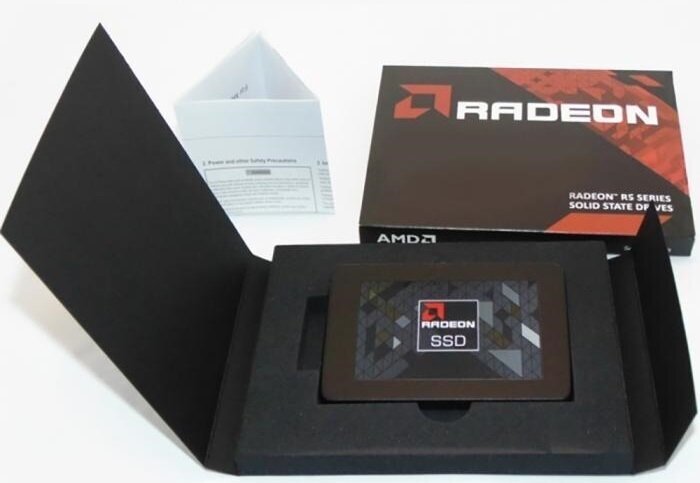 Твердотельный накопитель AMD Radeon R5 512 ГБ SATA R5SL512G