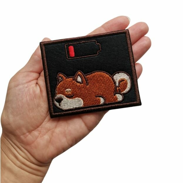 Нашивка, Шеврон, Текстильный патч, Термоаппликация "усталая собака" — фото 1