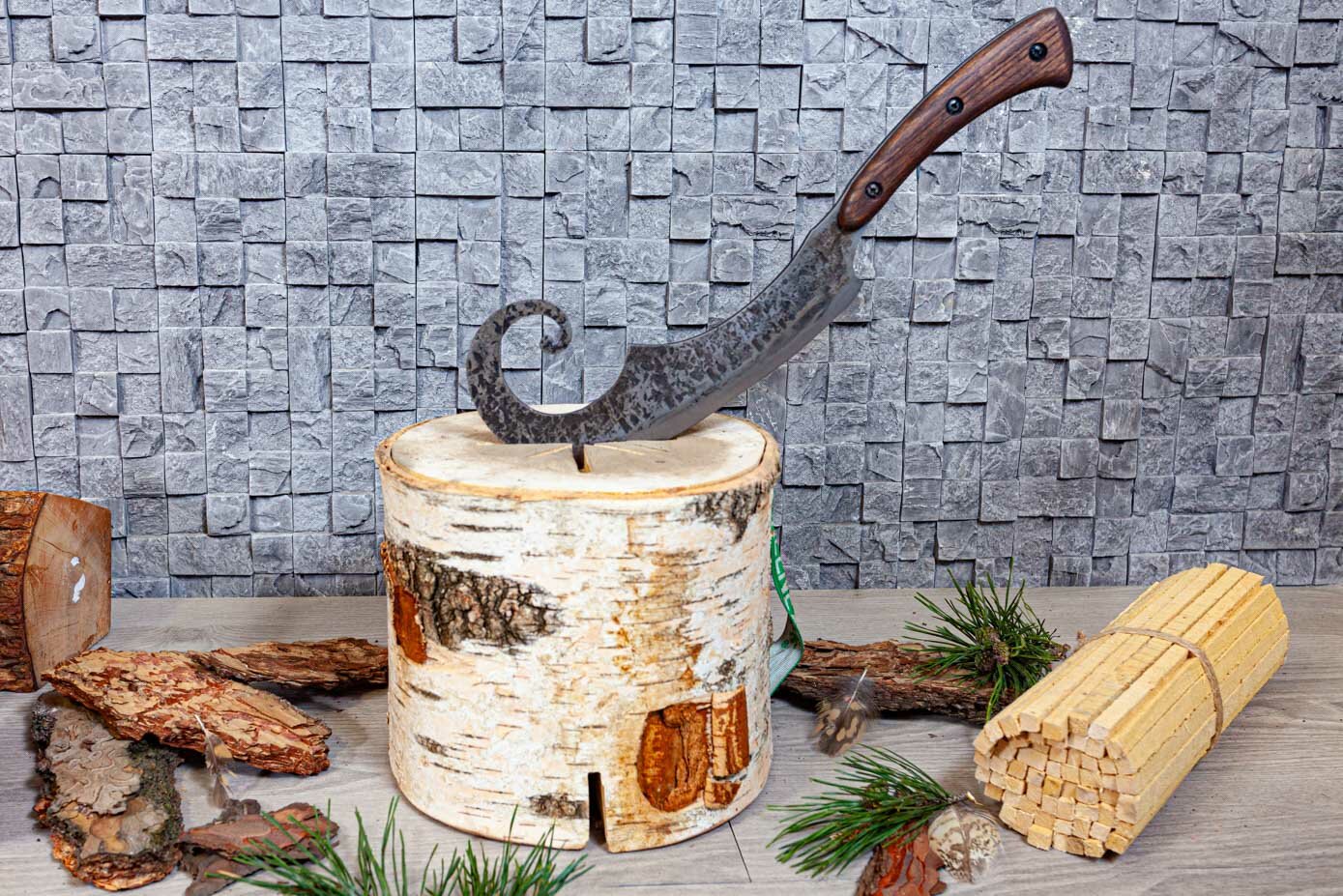 Топорик Гиймякеш с завитком — фото 1