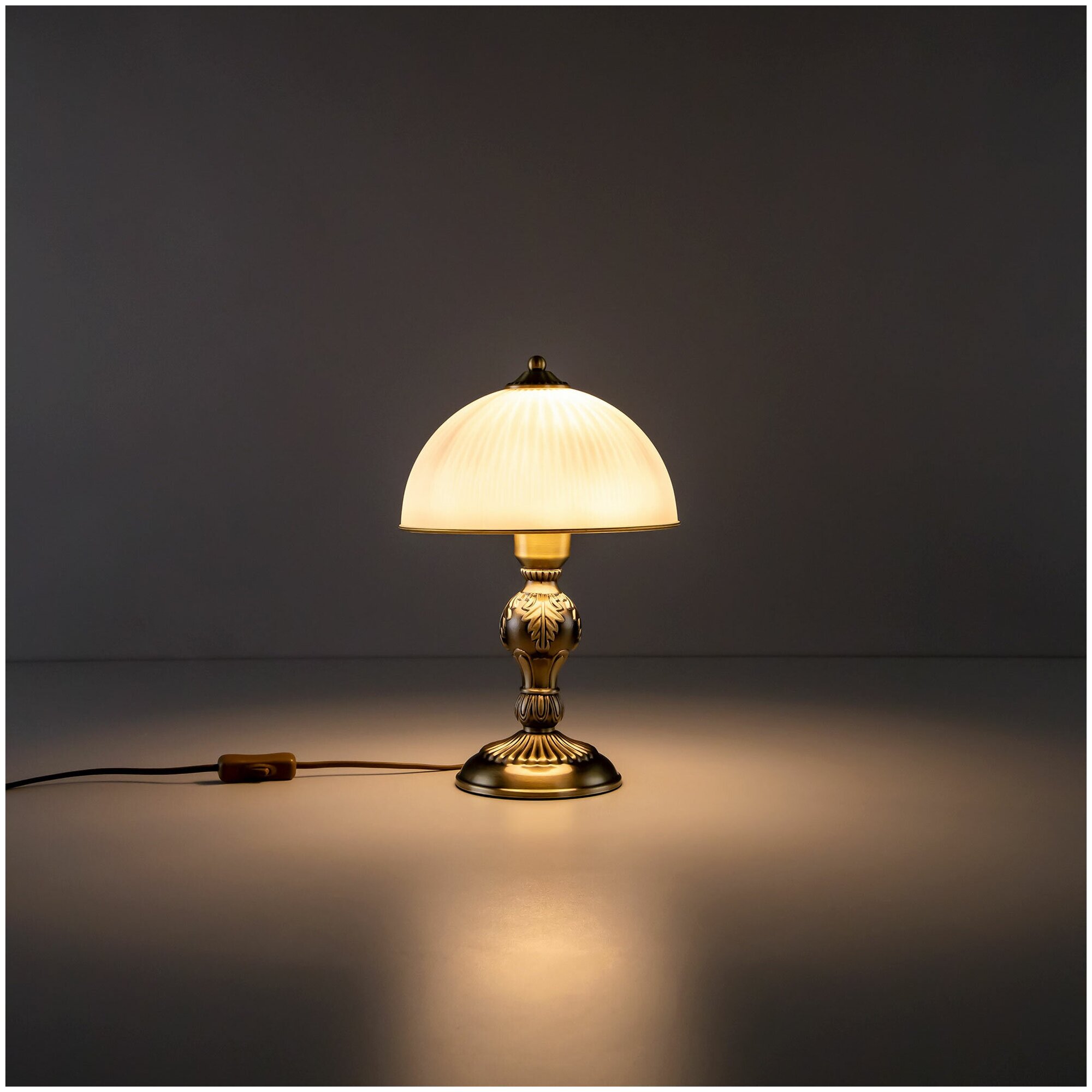 Лампа декоративная Citilux Адриана CL405823, E27, 75 Вт, белый - фотография № 2