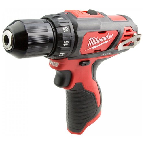 Аккумуляторная дрель-шуруповёрт Milwaukee 4933441930 1293000₽