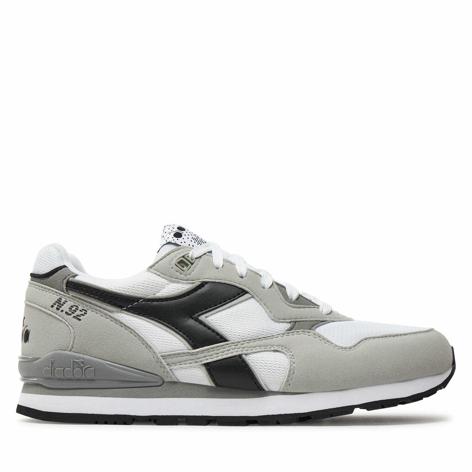 Кроссовки Diadora