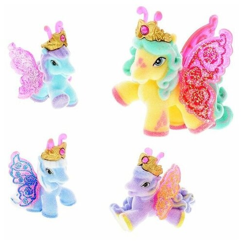 Волшебная семья Emma Бабочки с блестящими крыльями набор с 4-мя лошадками M770041-3850-emma
