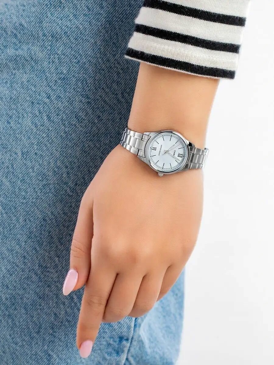 Наручные часы CASIO Collection, серебристый — фото 1