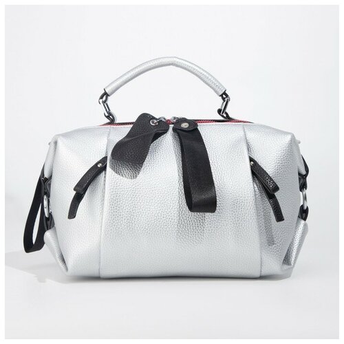 фото Саквояж, 2 отдела на молниях, длинный ремень, цвет серебристый noname