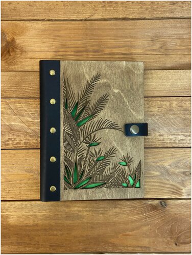 Изображение товара Блокнот из дерева и кожи со сменным блоком А5