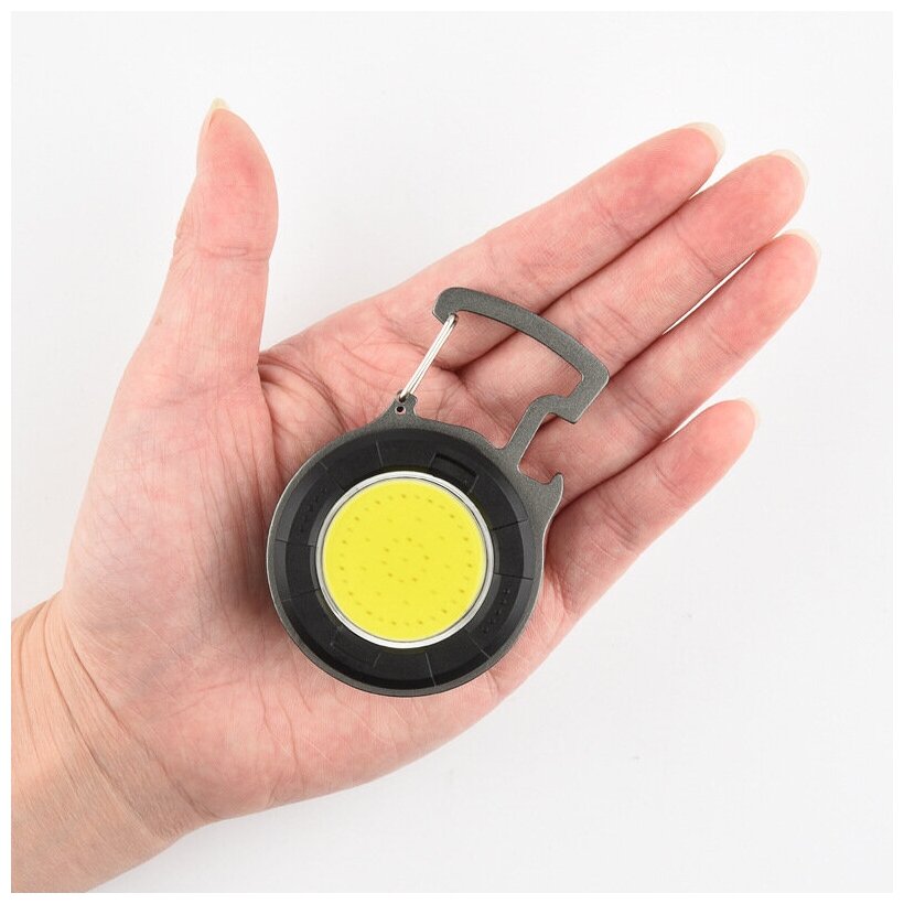 Мини фонарь брелок прожектор круглый светодиодный 7 в 1 с аккумулятором многофункциональный с магнитом и карабином