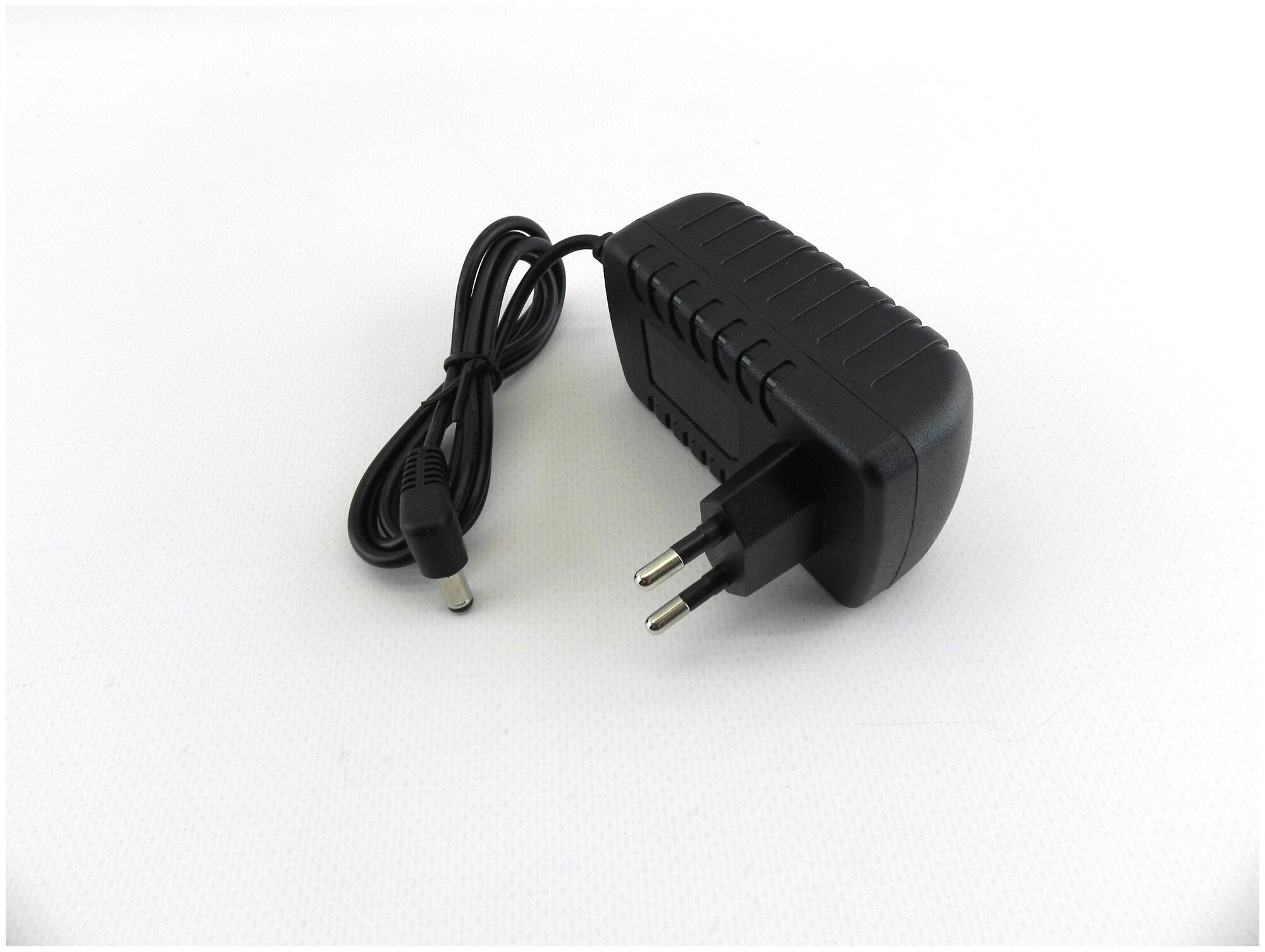 Блок питания зарядка зарядное устройство адаптер питания для пылесоса VAX Blade 34V 06A TBT3V1B2 TBT3V1T2