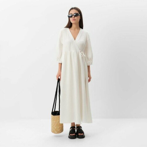 Платье MIST, размер 44/46, белый костюм женский рубашка и брюки mist summer time р 44 бежевый