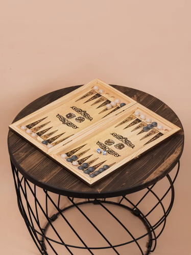 Изображение товара Нарды деревянные Красный узор малые 40 на 40 см