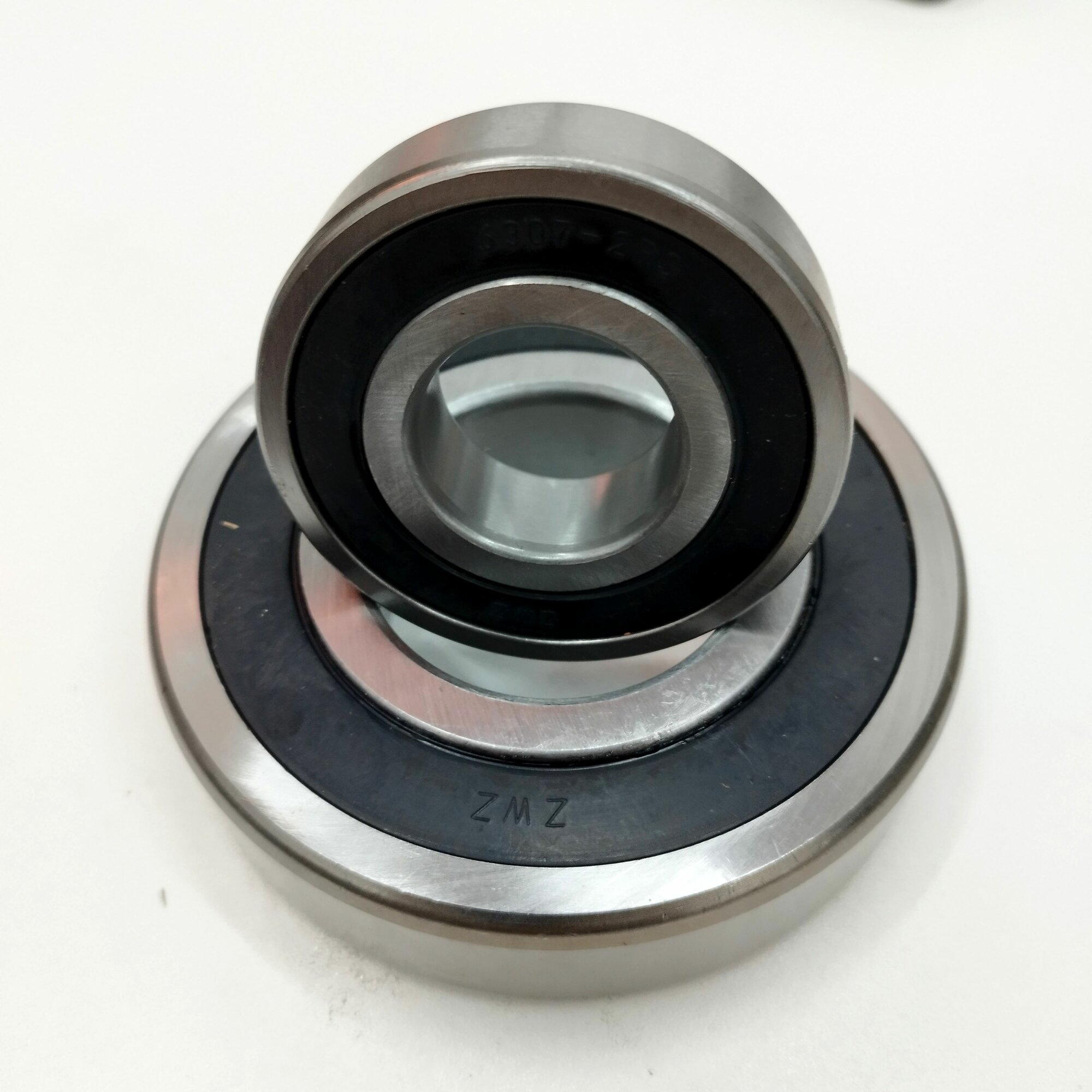 Подшипник 6307 RS (ZWZ)