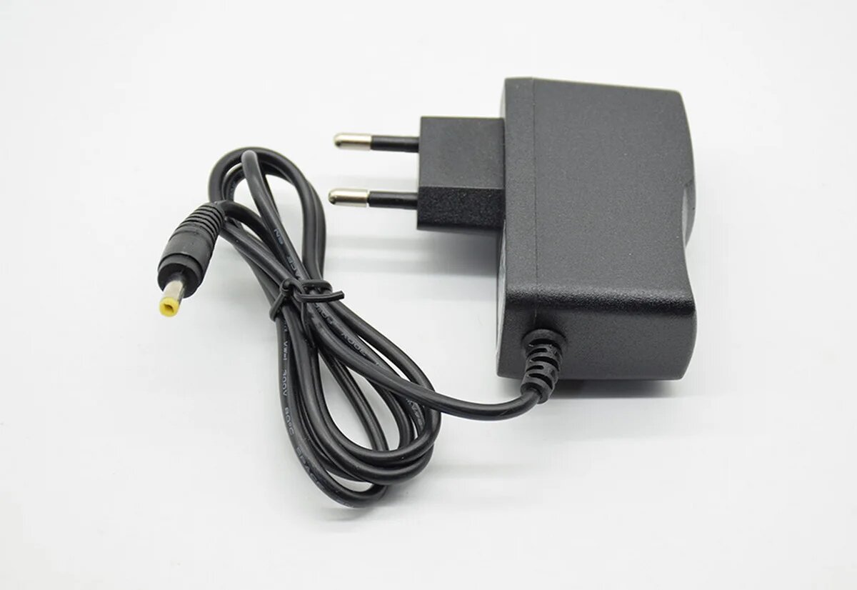 Картинки Сетевой адаптер для тонометра OMRON 6V 0.5A (500mA, 1A) 4.0*1.7mm (блок питания Омрон)