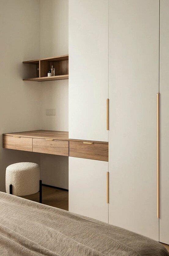 Изображение Ручка-профиль 1 шт 300 мм (30см) золото мебельная торцевая скрытого монтажа накладная матовая для шкафа