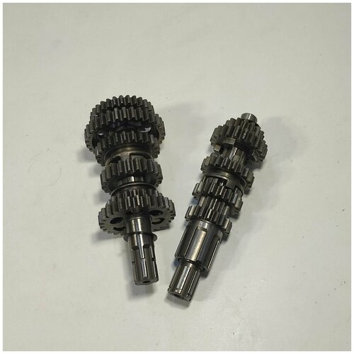 Комплект валов КПП ZS172 в сборе 4440₽