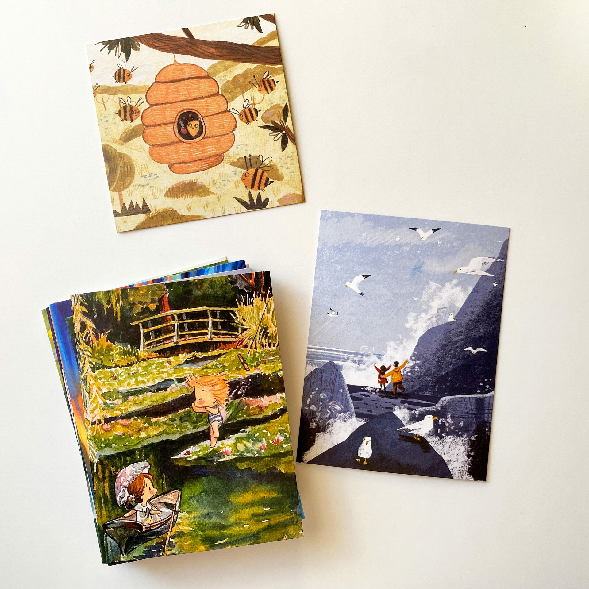 Набор почтовых эко-открыток Маленькие радости "Дружба и подарки" (22 шт) для посткроссинга