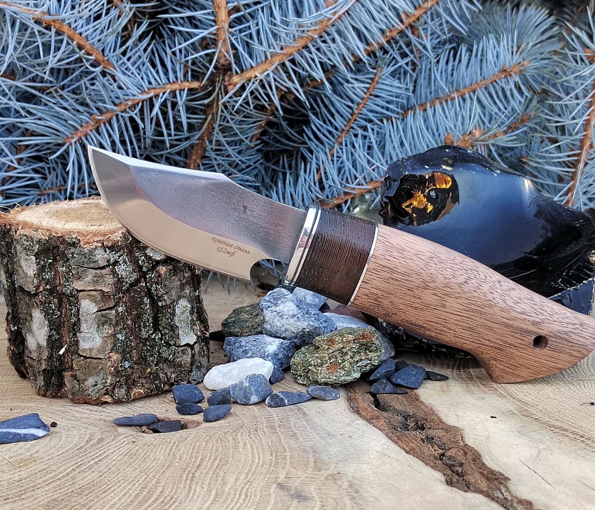 Шкуросъемный (шкурник) нож "Крот" разделочный х12мф кованый для охоты с кожаными ножнами