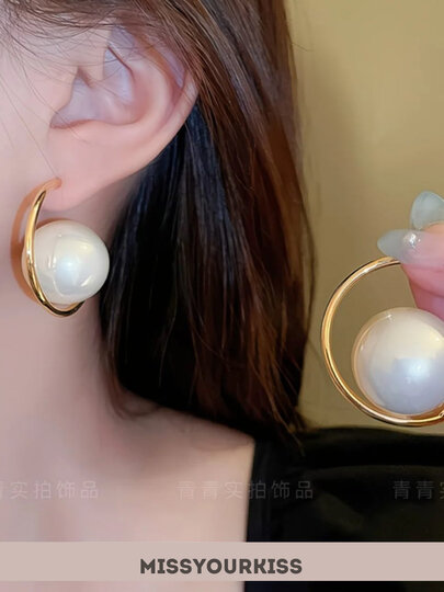 Серьги , белый/бежевый — фото 1