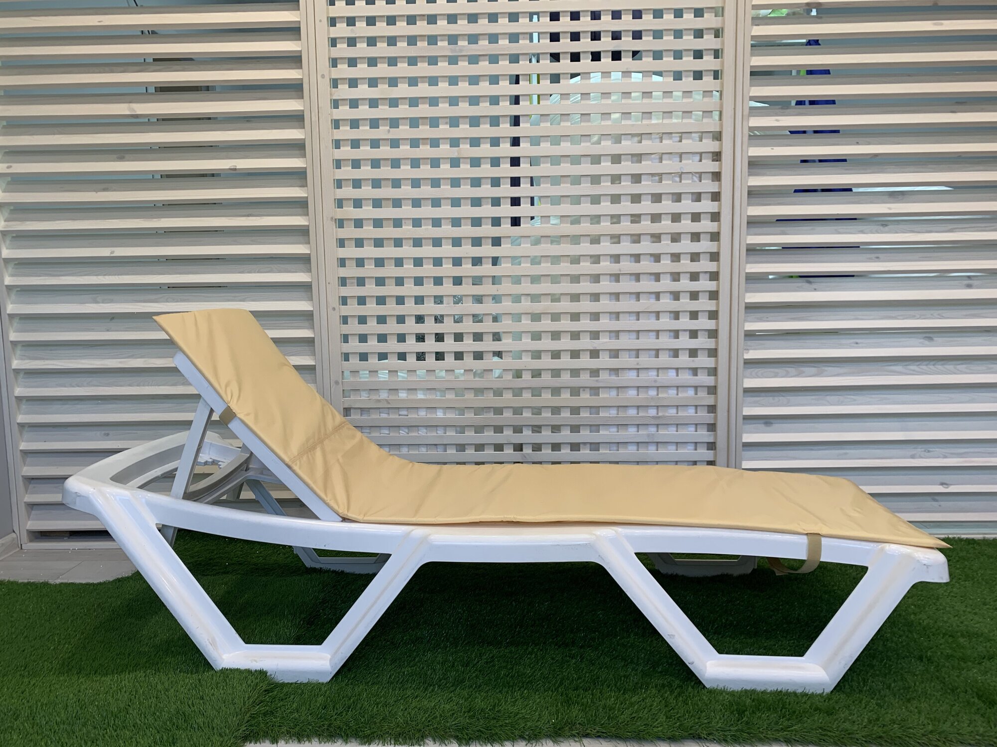 Матрас для шезлонга и лежака имбирный, коврик для пляжа, 180*50*1 см, чудо кресло, непромокаемый, Оксфорд, односекционный - фотография № 3