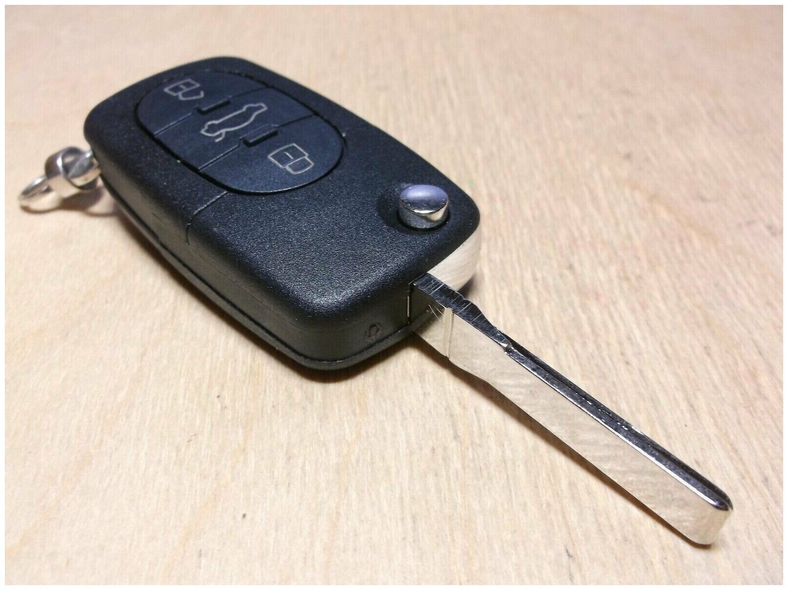8P0 837 231 Audi восстановленный оригинальный выкидной чип ключ 3 кнопки