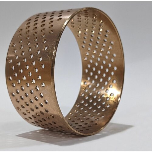 Втулка бронзовая с отверстиями 120х125х60