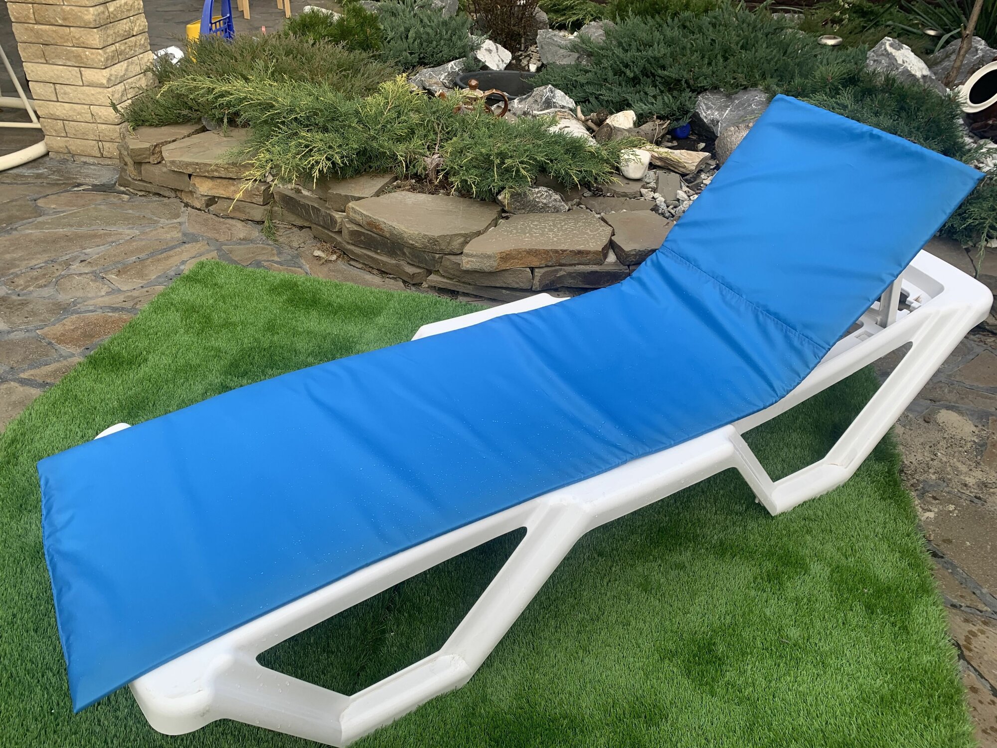 Матрас для шезлонга и лежака голубой, коврик для пляжа, 175*50*1 см, чудо кресло, непромокаемый, Оксфорд, односекционный - фотография № 2
