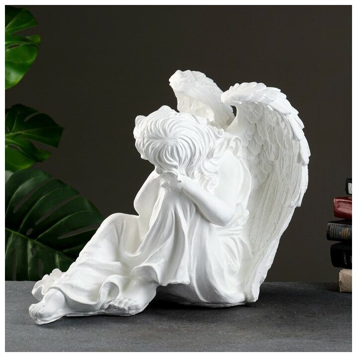 Хорошие сувениры Светящаяся фигура "Ангел дева сидя большая" 45х35х39см