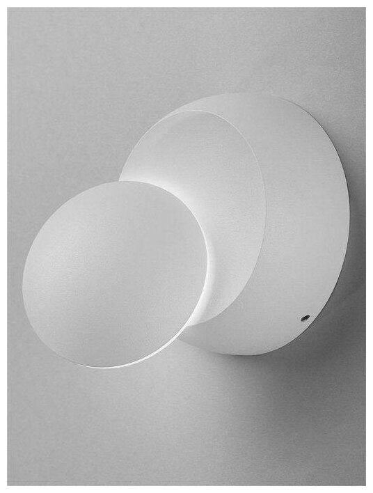 Настенный светодиодный светильник Elvan GW-6100-5W-WW-Wh - фотография № 5
