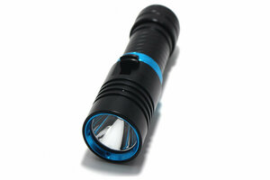 Фонарь SCUBA BROTHERS FLASH BLACK 2000Lm CREE XM-L L2, теплый белый свет