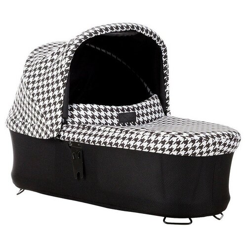 фото Люлька mountain buggy terrain carrycot plus solus