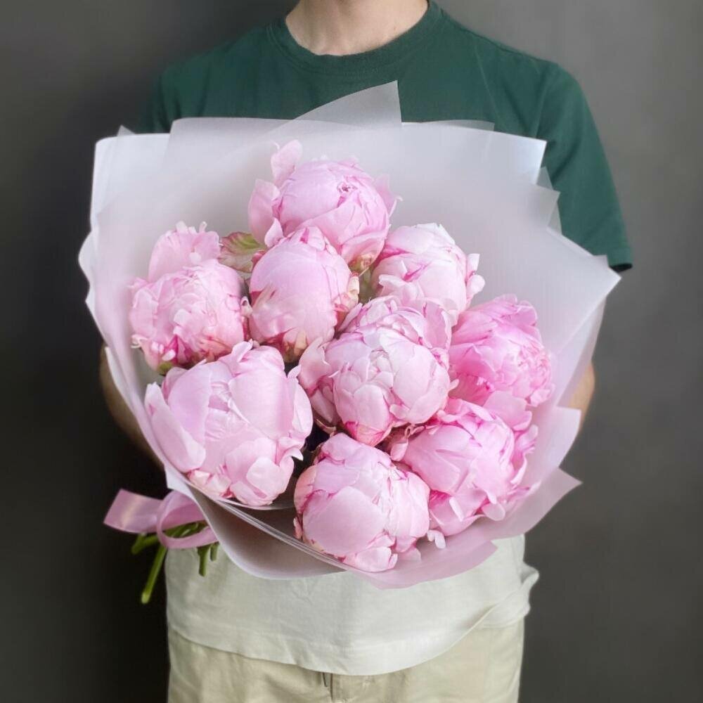 Букет "9 ароматных пионов", цветочный магазин Wow Flora