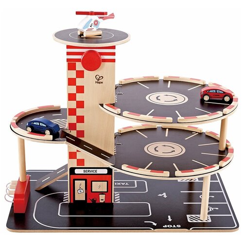 игровой набор азс с бензовозом красный заправка с машинками бензовоз игрушка дополнения к городу Hape Игровой набор парковка, вертолетная площадка E3002, черный/красный/бежевый