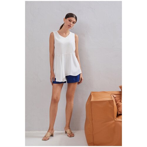 фото Laete топ 61689 молочный l бежевый