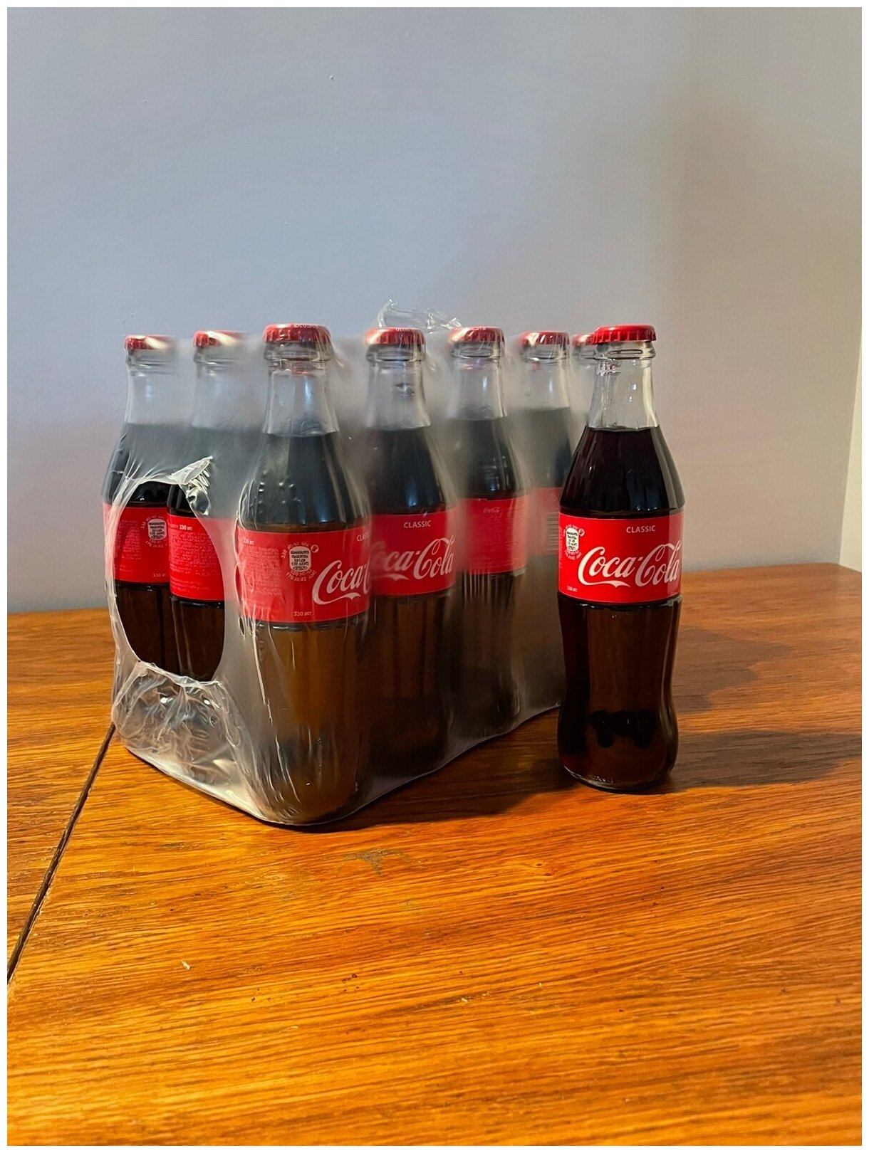 Coca-Cola Classic, 15 шт 0.33 л, стекло, напиток газированный Кока-Кола - фотография № 10