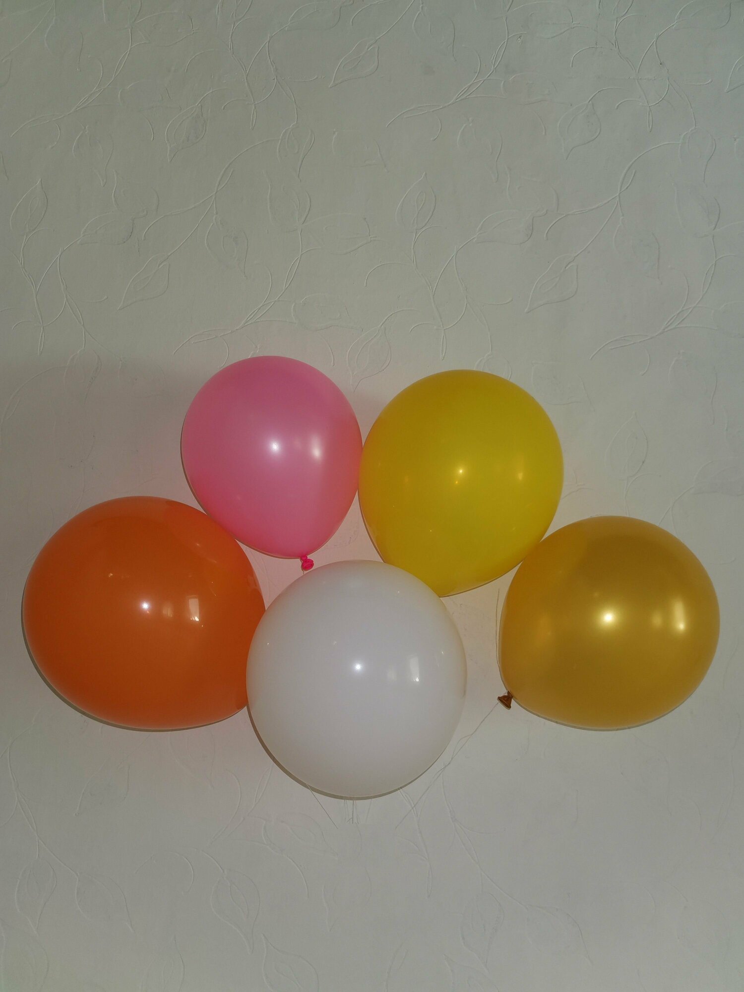 Набор воздушных шариков из 4 цветов/50шт