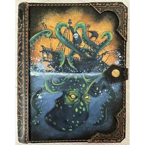 Кожаный блокнот ручной работы Кракен, скетчбук, ежедневник формат А5 на кольцах