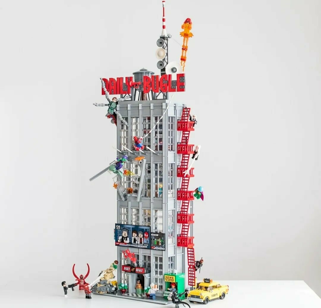 Конструктор/ Человек-Паук/ Здание редакции "Дейли Бьюгл"/ 3918 деталей/ 60093/ Подарок
