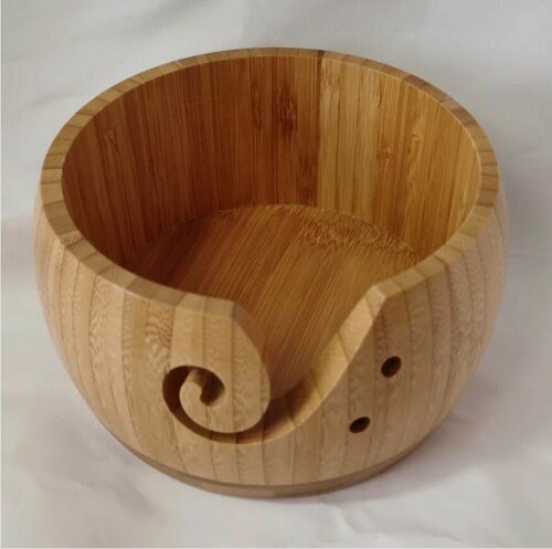 Изображение товара Держатель для пряжи деревянный MyPads, моталка для бобины для вязания крючком, спицами или машинного вязания