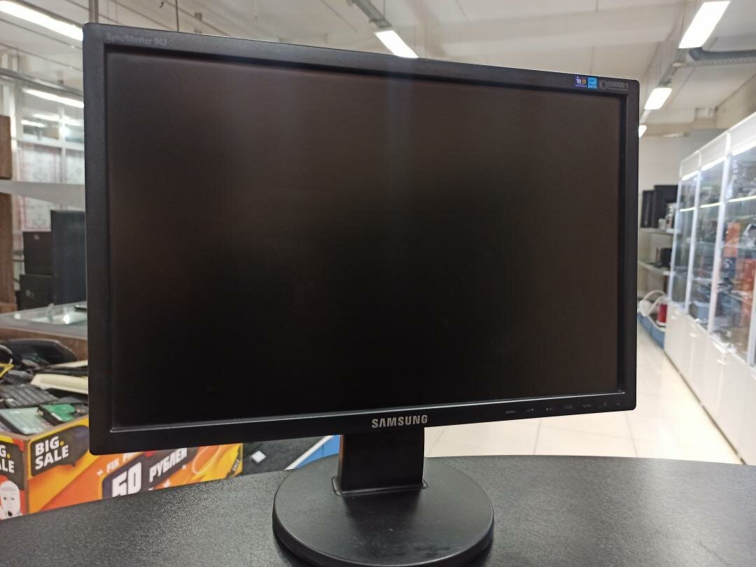 19" Монитор Samsung SyncMaster 943NW